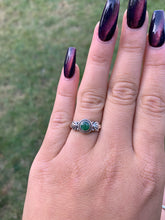 Load image into Gallery viewer, Silver Ring | Emerald Leaves