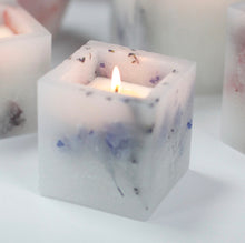 Load image into Gallery viewer, Candle | Lavender Flower Square