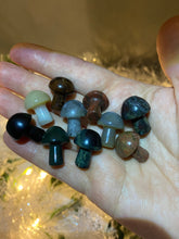 Load image into Gallery viewer, Mini Crystal Mushrooms
