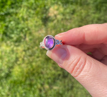 Load image into Gallery viewer, Silver Ring | Amethyst Oval Swirls