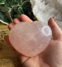 Load image into Gallery viewer, Heart | Rose Quartz | Large 9cm