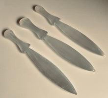 Load image into Gallery viewer, Dagger | Selenite
