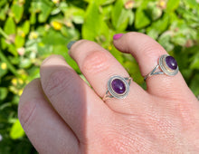 Load image into Gallery viewer, Silver Ring | Amethyst Oval Elegance