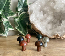 Load image into Gallery viewer, Mini Crystal Mushrooms