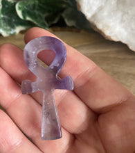 Load image into Gallery viewer, Ankh Carving