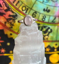 Load image into Gallery viewer, Silver Ring | Smoky Rose Quartz Oval