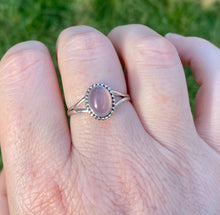Load image into Gallery viewer, Silver Ring | Smoky Rose Quartz Oval