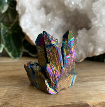 Load image into Gallery viewer, Cluster | Titanium Aura Quartz | 60g