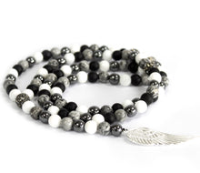 Load image into Gallery viewer, Necklace | Agate Gemstone Angel Wing