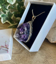 Load image into Gallery viewer, Pendant | Amethyst Cluster