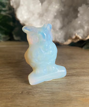 Load image into Gallery viewer, Owl | Opalite