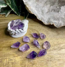 Load image into Gallery viewer, Raw | Small Amethyst Points