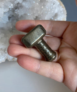 Crystal Carvings | Thor’s Hammer | 4cm