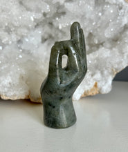 Load image into Gallery viewer, Labradorite Meditating Hand

