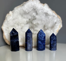 Load image into Gallery viewer, Polished Point | Sodalite
