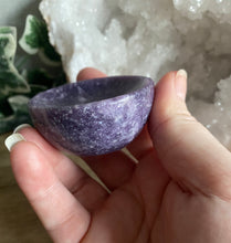 Load image into Gallery viewer, Bowl | Lepidolite
