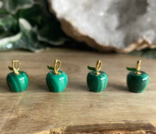 Load image into Gallery viewer, Pendants | Malachite Apples
