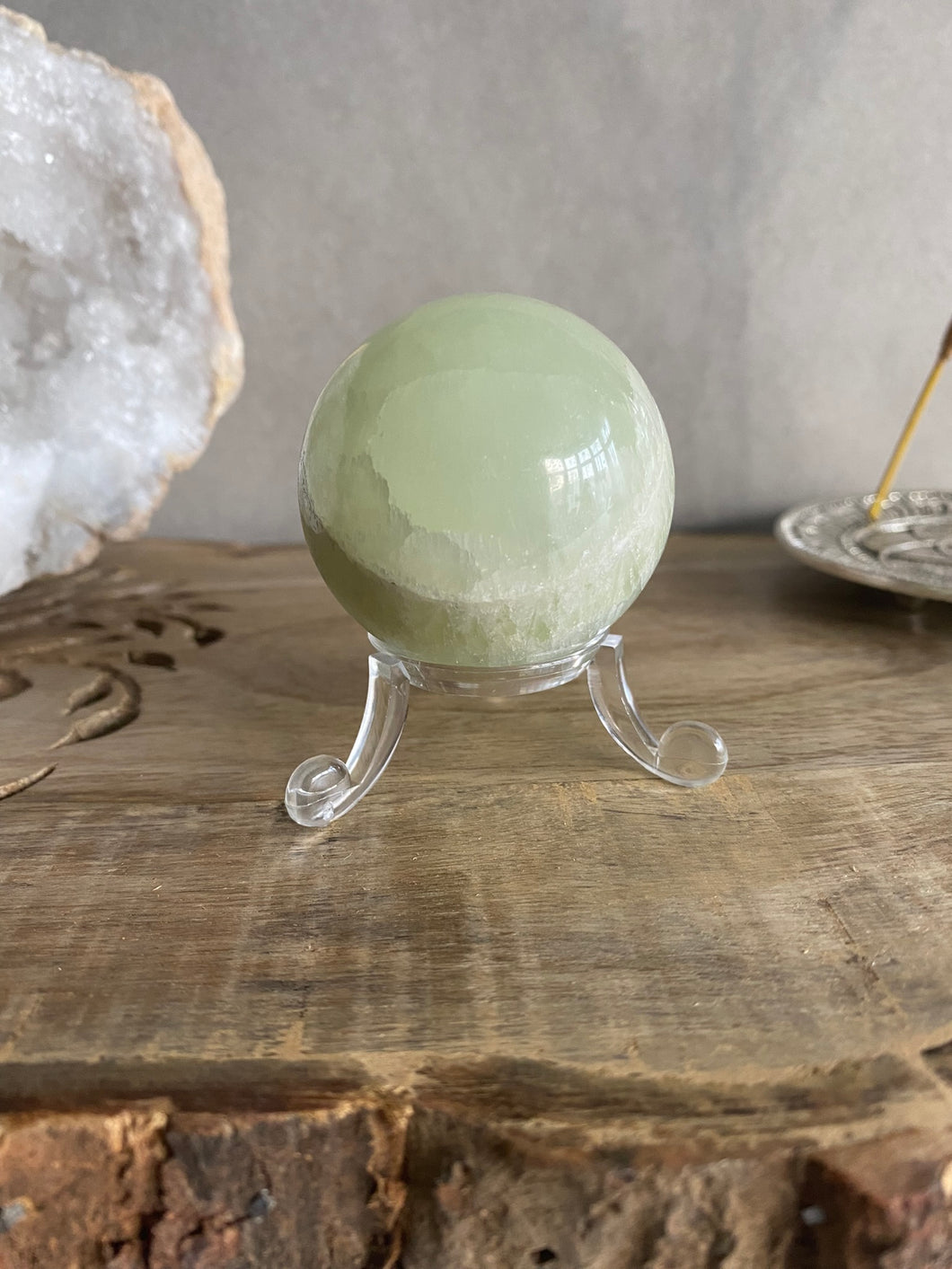 Sphere | Pistachio Calcite