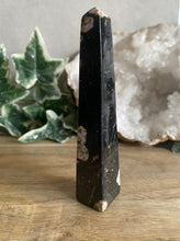 Load image into Gallery viewer, Polished Obelisk | Marshmallow Stone | 11cm
