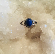 Load image into Gallery viewer, Ring | Lapis Lazuli | Oval Teardrops
