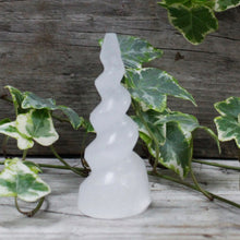 Load image into Gallery viewer, Selenite | Spiral Unicorn Horn 10cm
