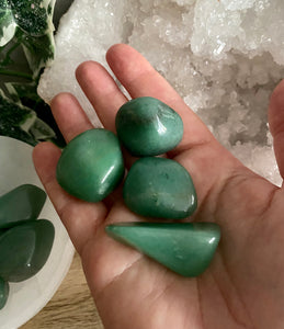 Tumble Stone | Green Quartz
