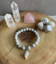 Load image into Gallery viewer, Angel Wing Bracelet | Howlite
