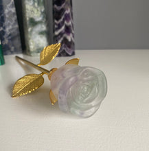 Load image into Gallery viewer, Roses | Gold Stem
