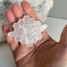 Load image into Gallery viewer, Selenite Carving | Queen Bee
