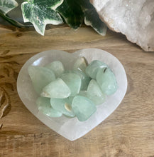 Load image into Gallery viewer, Selenite Bowl | Heart
