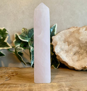 Polished Obelisk | Mangano Calcite