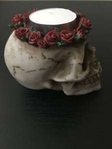 Tealight Holder | Skull Rose Wreath