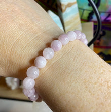 Load image into Gallery viewer, Bead Bracelet | Kunzite
