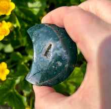 Load image into Gallery viewer, Moons | Moss Agate
