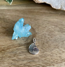 Load image into Gallery viewer, Silver Pendant | Dainty Nautilus
